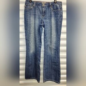 Tommy Hilfiger, lowrise, bootcut, loose,  jeans sz 6, 30" Inseam